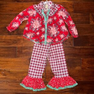 Matilda, Jane Holiday pajamas
